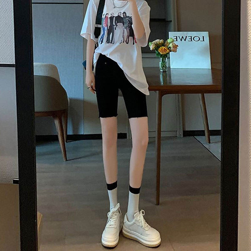 شورت جينز أسود قصير للنساء، خف - مراجعة Cycling Shorts For Commute وسعره
